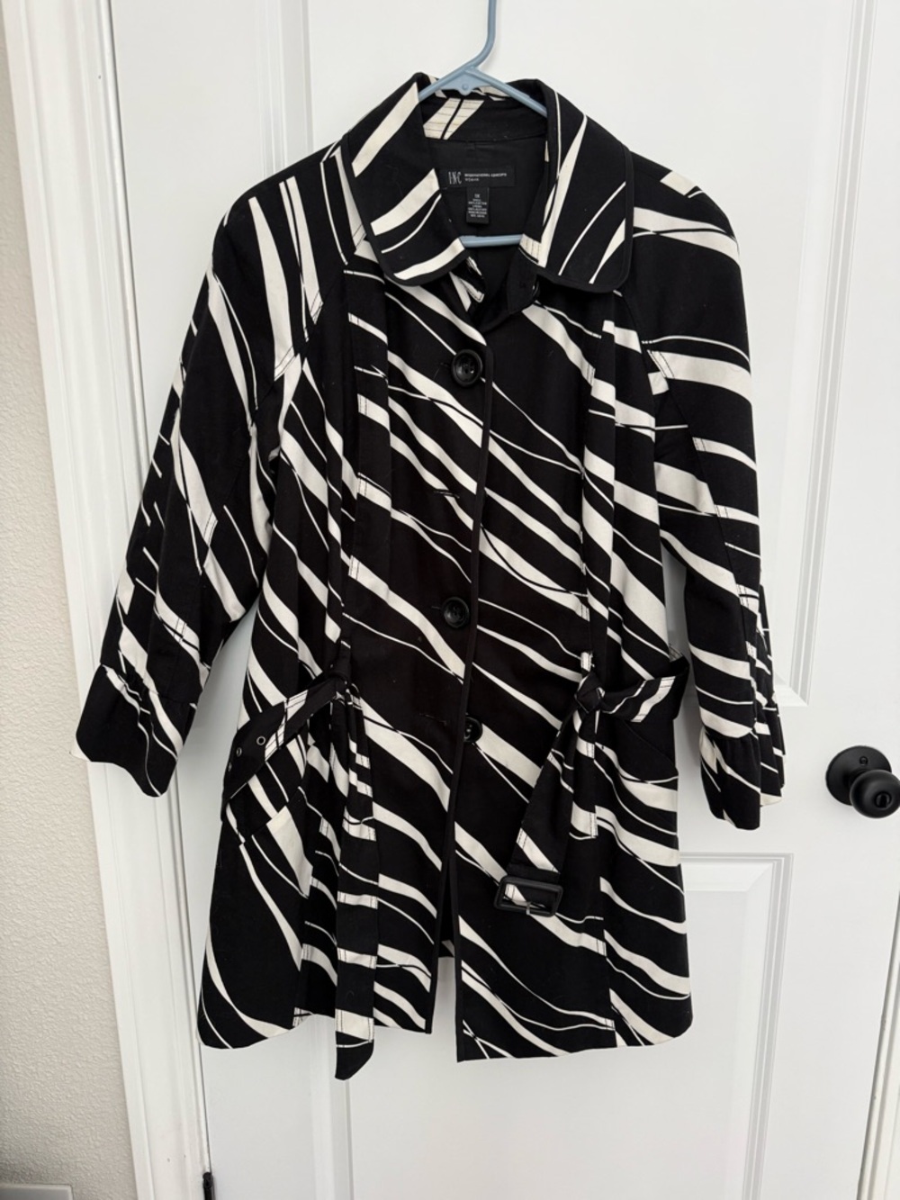 INC - Black & White Patterned Trench Coat - Classic Women's Jacket